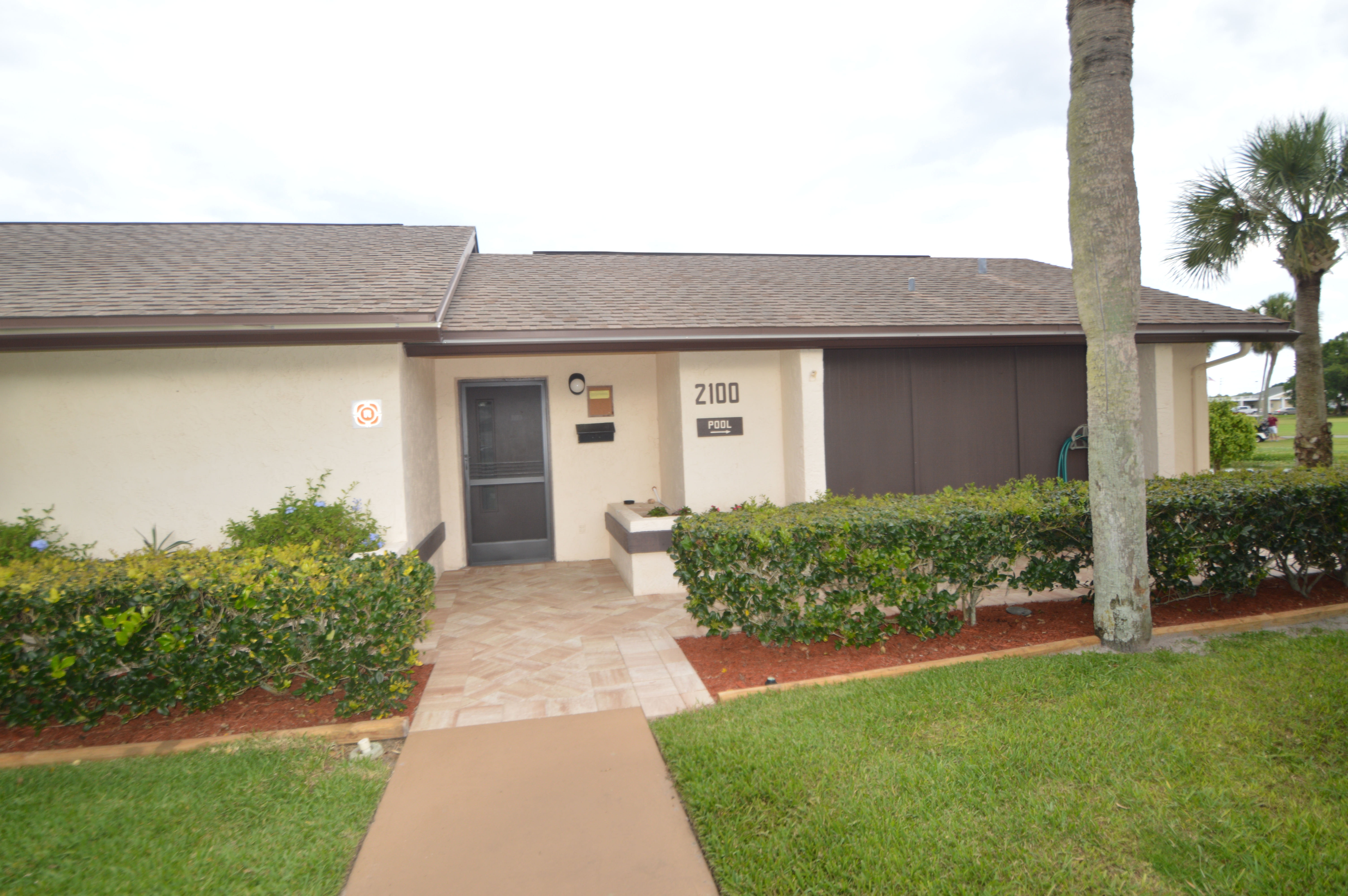 Melbourne Condo 1 BR 1.5 Baths