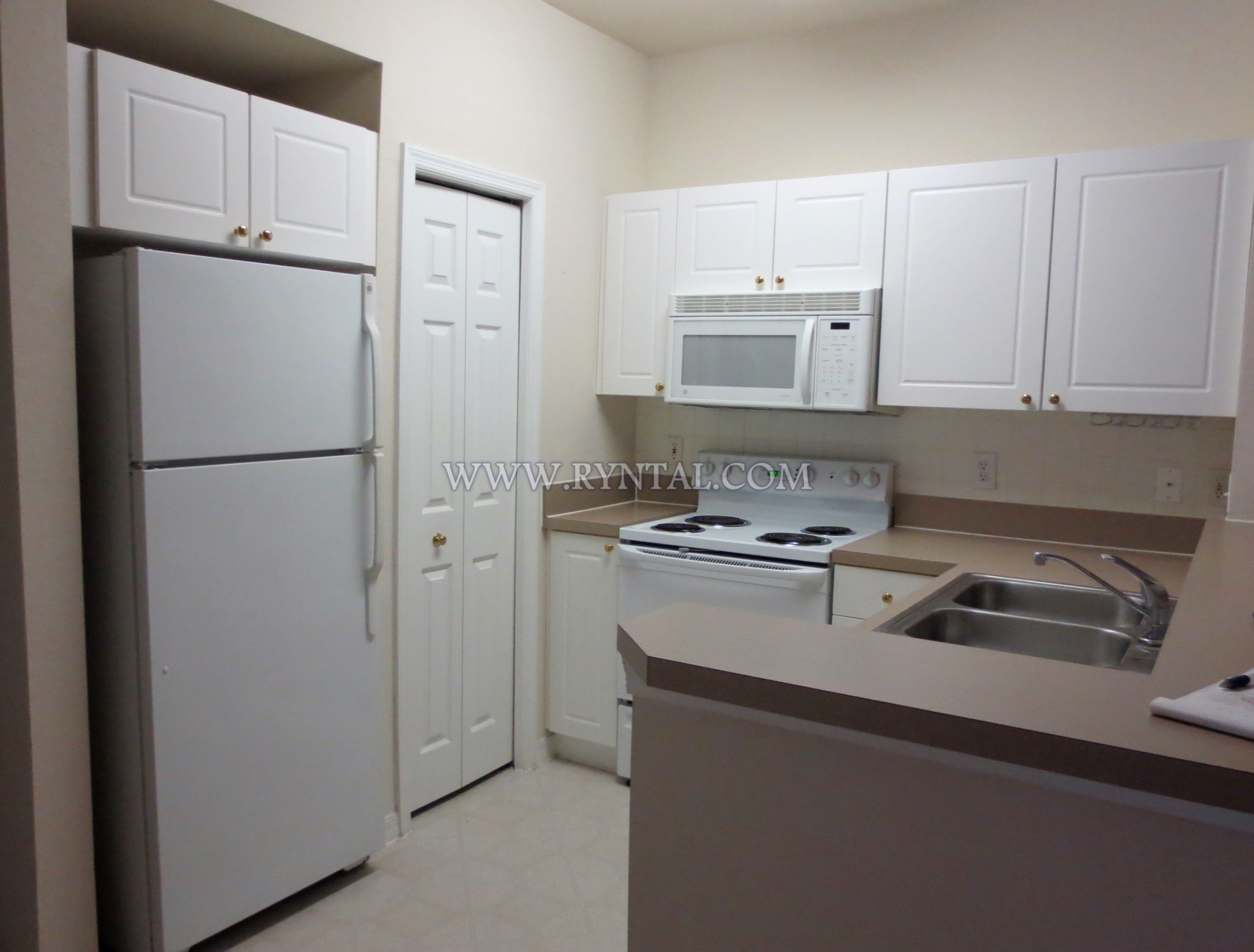 2 Bedroom Condo in Serenade at Palmer Ranch!