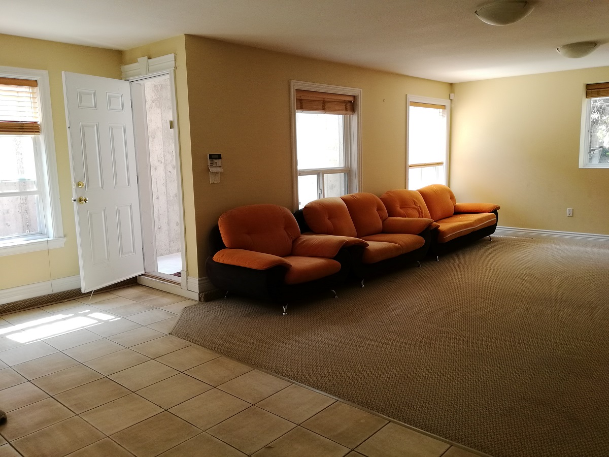 Huge One Bedroom Basement Suite for Rent
