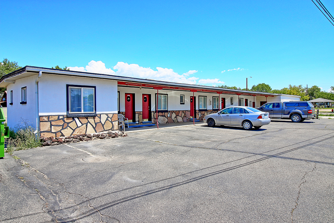 Great Apartments available in Fruita!! **NO SECURITY DEPOSIT REQUIRED*