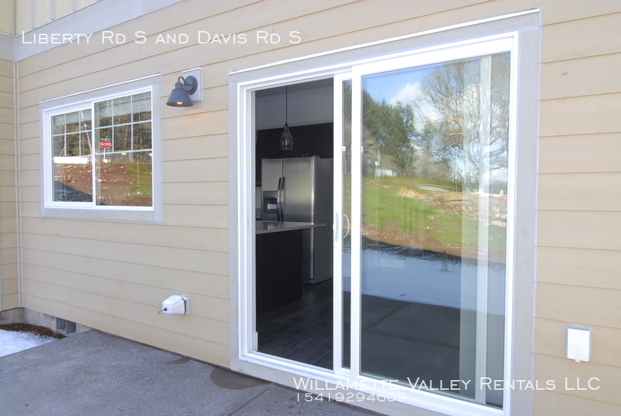 Liberty Rd S and Davis Rd S, Salem, OR 97306 Willamette Valley