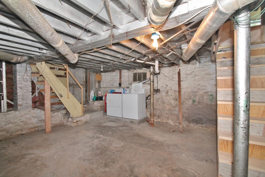 3602 SW 21st St., Topeka, KS 66604 WCW Enterprises, Inc. DBA WCW