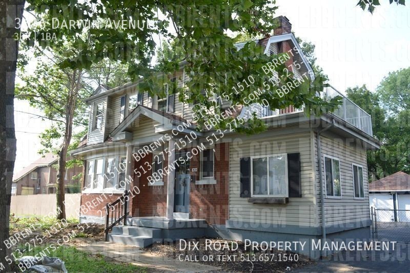 3636 Darwin Avenue, Cincinnati, OH 45211