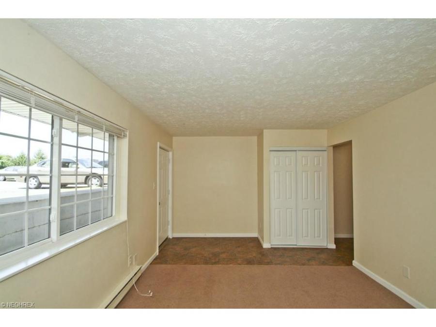 508 E Buchtel Ave 2E, Akron, OH 44304 HPM Property Management