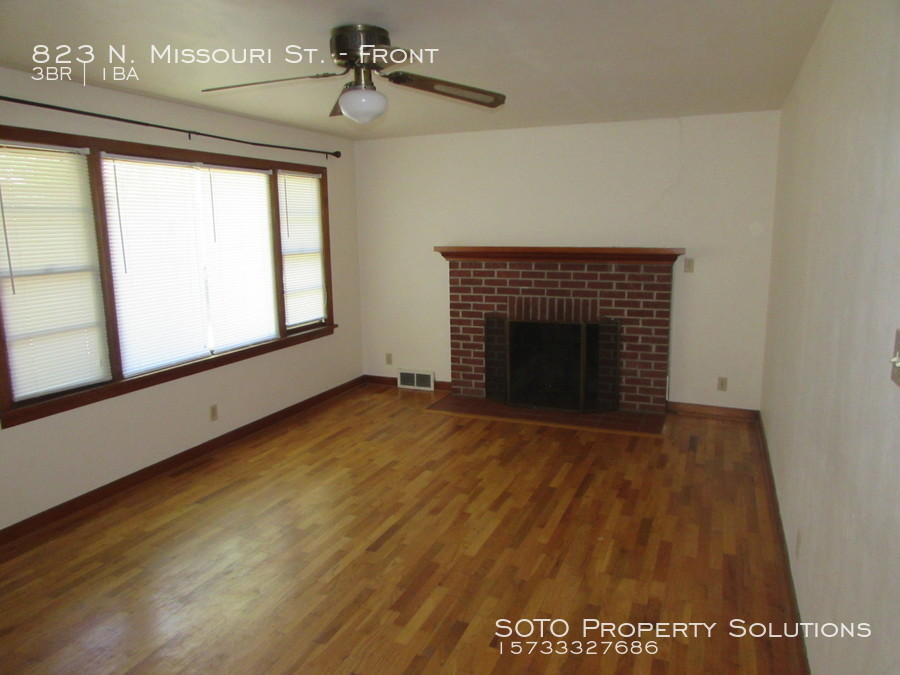 823 N. Missouri St. Front, Cape Girardeau, MO 63701 SOTO Property Solutions