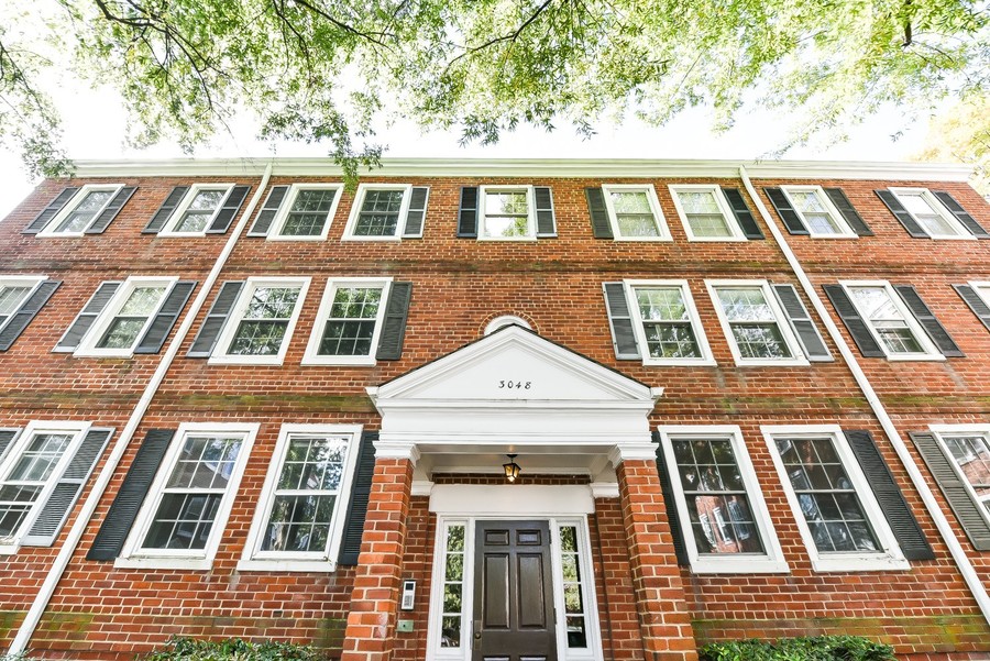 3048 S Buchanan Street Unit A1, Arlington, VA 22206 EJF Rentals
