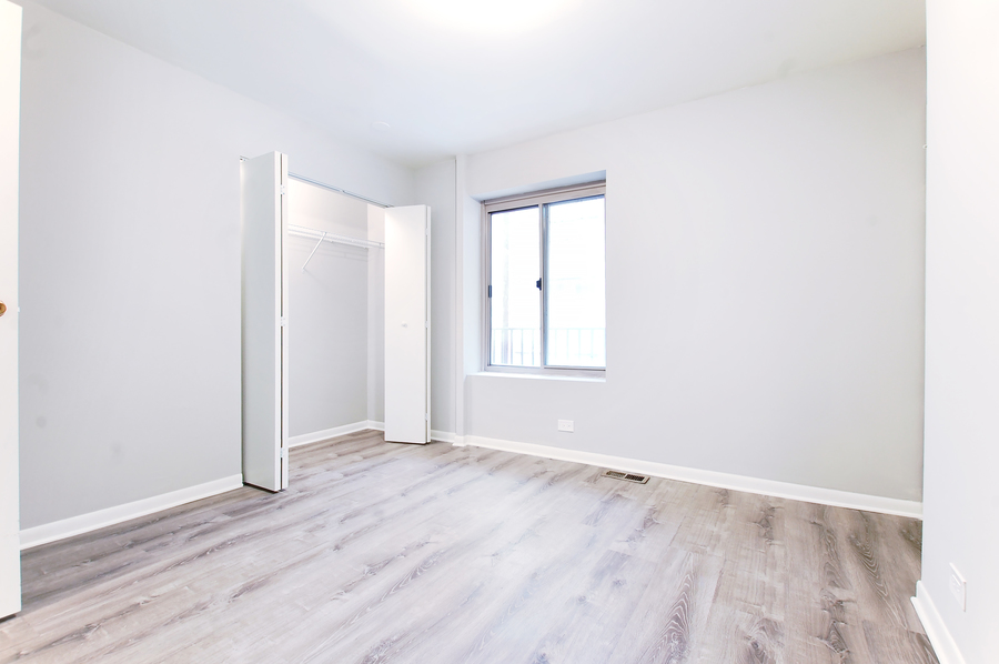 744 W Gordon Terrace 107, Chicago, IL 60613 Kass Management