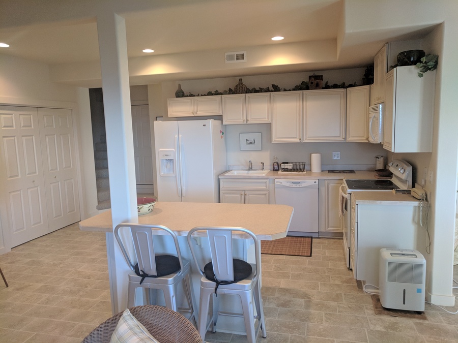 30060 Nantucket Dr, Cloverdale, OR 97112 Oregon Coast Property Management