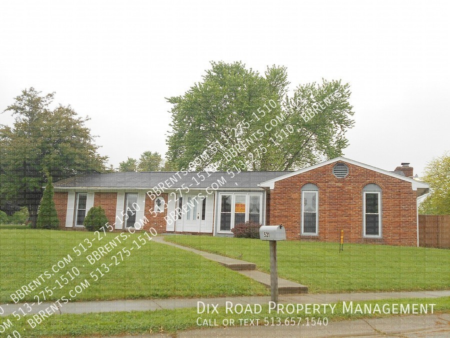 521 Meadow Lane, Trenton, OH 45067
