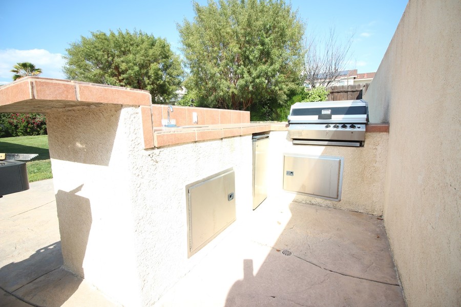 28158 Shelter Cove Dr., Santa Clarita, CA 91350 Southern California