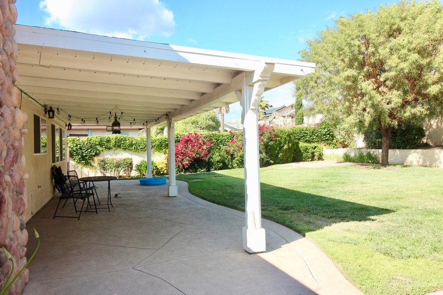 28158 Shelter Cove Dr., Santa Clarita, CA 91350 Southern California