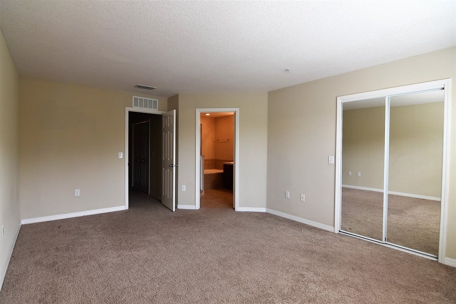 10618 Regent Square Drive 1306, Orlando, FL 32825 McMahon Home