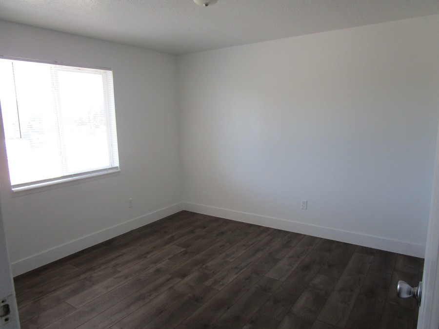 284 W 350 N Unit 4, Vernal, UT 84078 Real Property Management Uintah