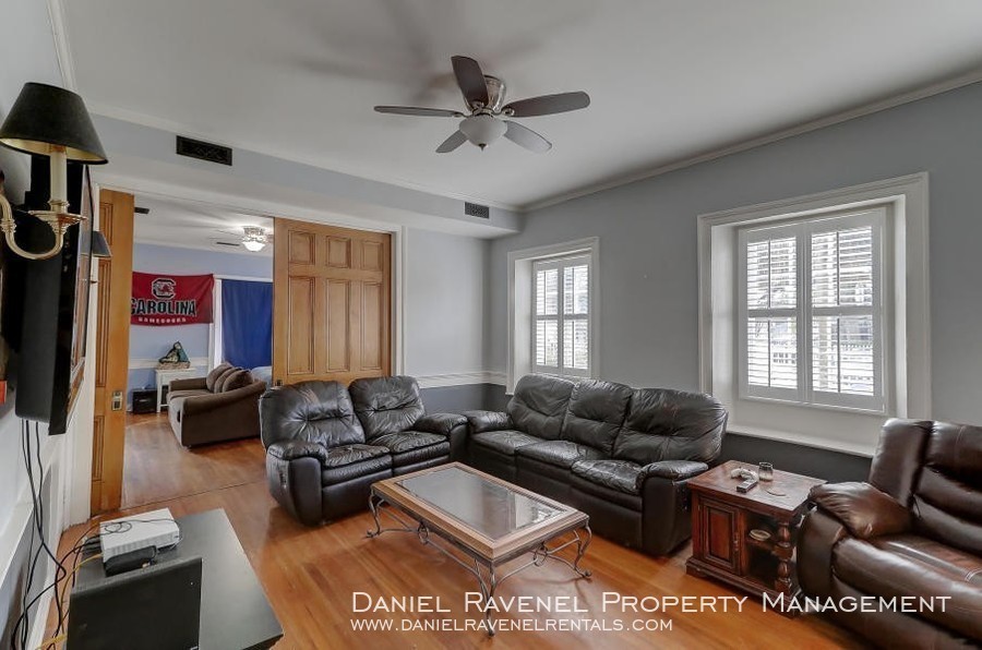 212 Calhoun Street Unit A, Charleston, SC 29401 Daniel Ravenel Real