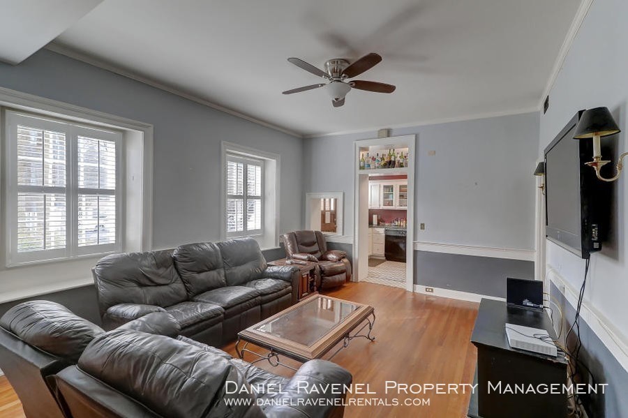 212 Calhoun Street Unit A, Charleston, SC 29401 Daniel Ravenel Real