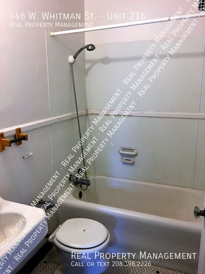 446 W. Whitman St. Unit 216, Pocatello, ID 83204 Real Property