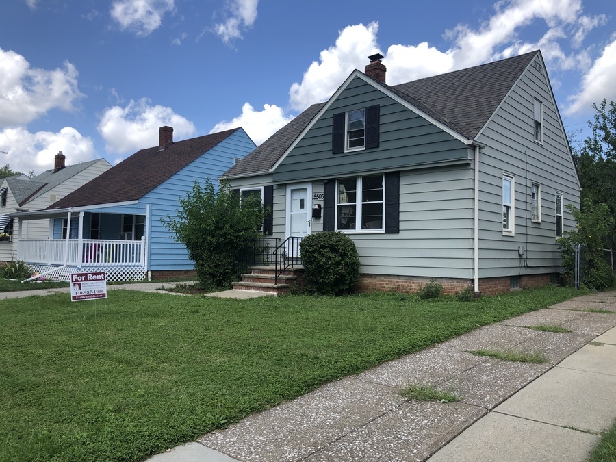 15505 Benhoff Dr, Maple Heights, OH 44137 Realty Trust Services, LLC