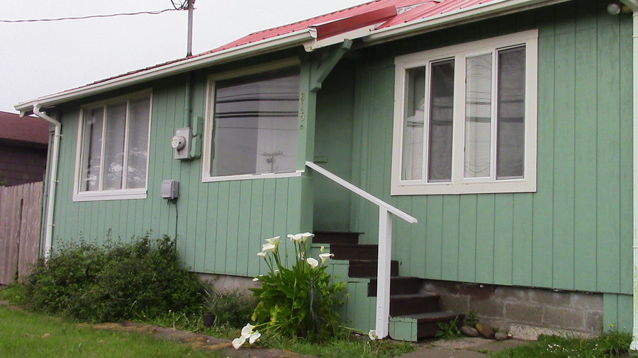 615 NW Nye St, Newport, OR 97365 Oregon Coast Property Management