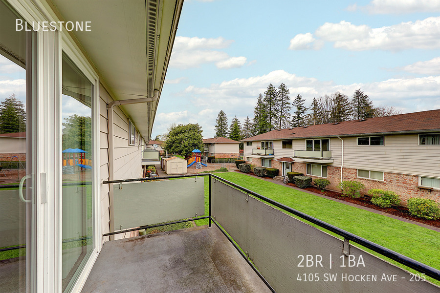 4105 SW Hocken Ave 205, Beaverton, OR 97005 Bluestone & Hockley