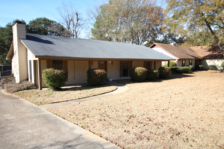 321 S Pear Orchard, Ridgeland, MS 39157 DAMON WOFFORD REALTY