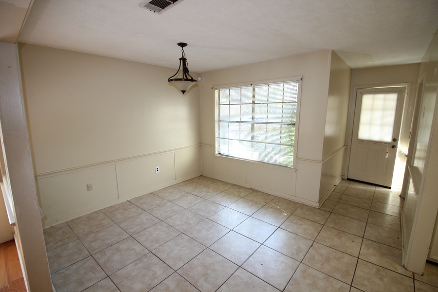 321 S Pear Orchard, Ridgeland, MS 39157 DAMON WOFFORD REALTY