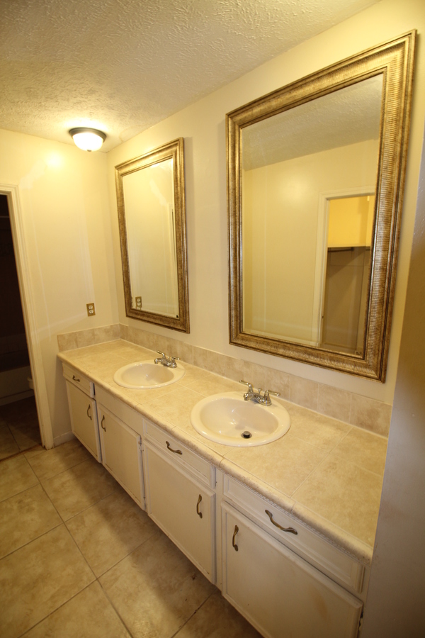 321 S Pear Orchard, Ridgeland, MS 39157 DAMON WOFFORD REALTY