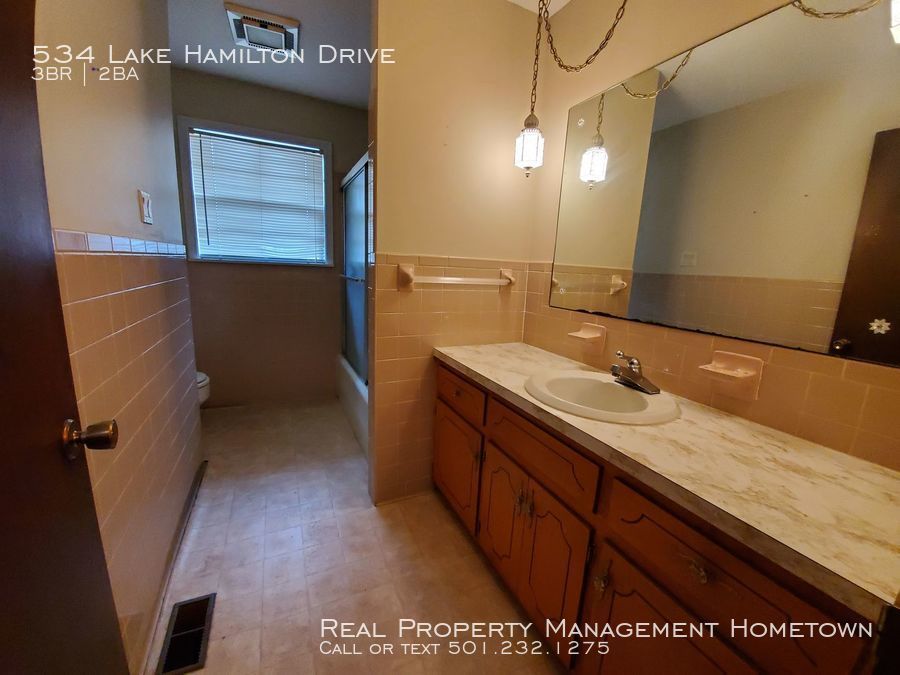 534 Lake Hamilton Drive, Hot Springs, AR 71913 Real Property