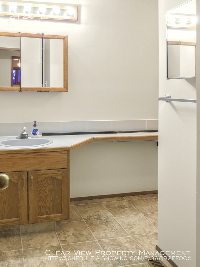 2120 17 Ave, Coaldale, AB T1M 1K1 Clear View Property Management