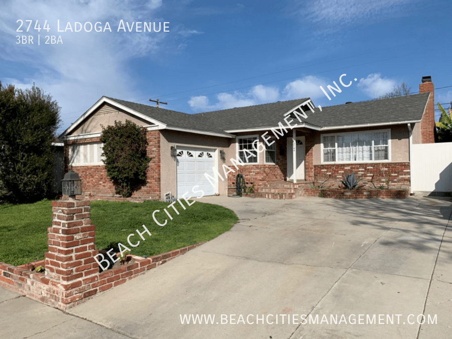 2744 Ladoga Avenue, Long Beach, CA 90815 Beach Cities Management