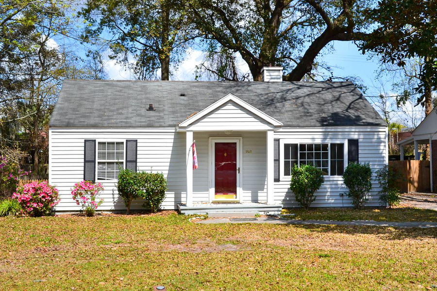 1328 Linden Circle, West Ashley, SC 29407