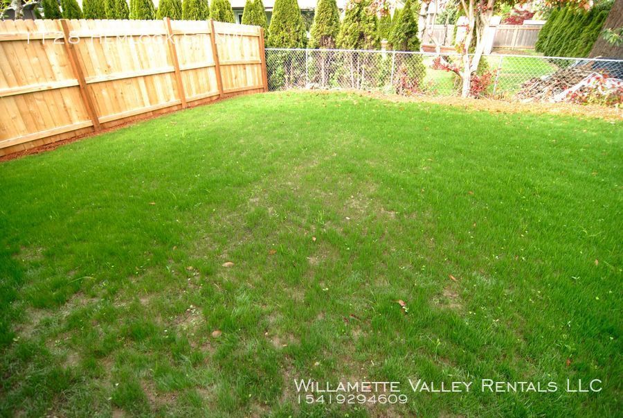 1128 Hemlock St NW, Salem, OR 97304 Willamette Valley Rentals LLC