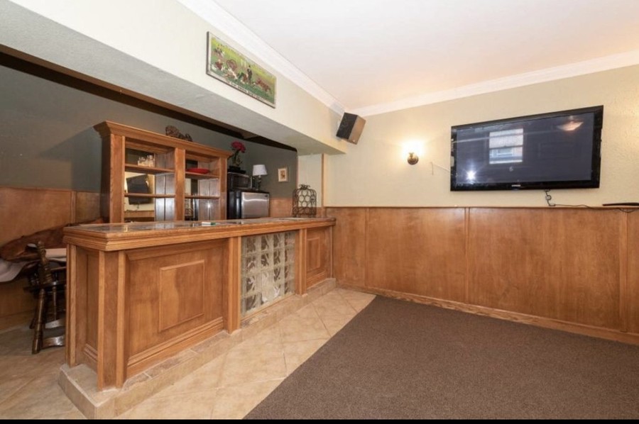 1820 1st Ave S 306, Minneapolis, MN 55403 Renters Warehouse