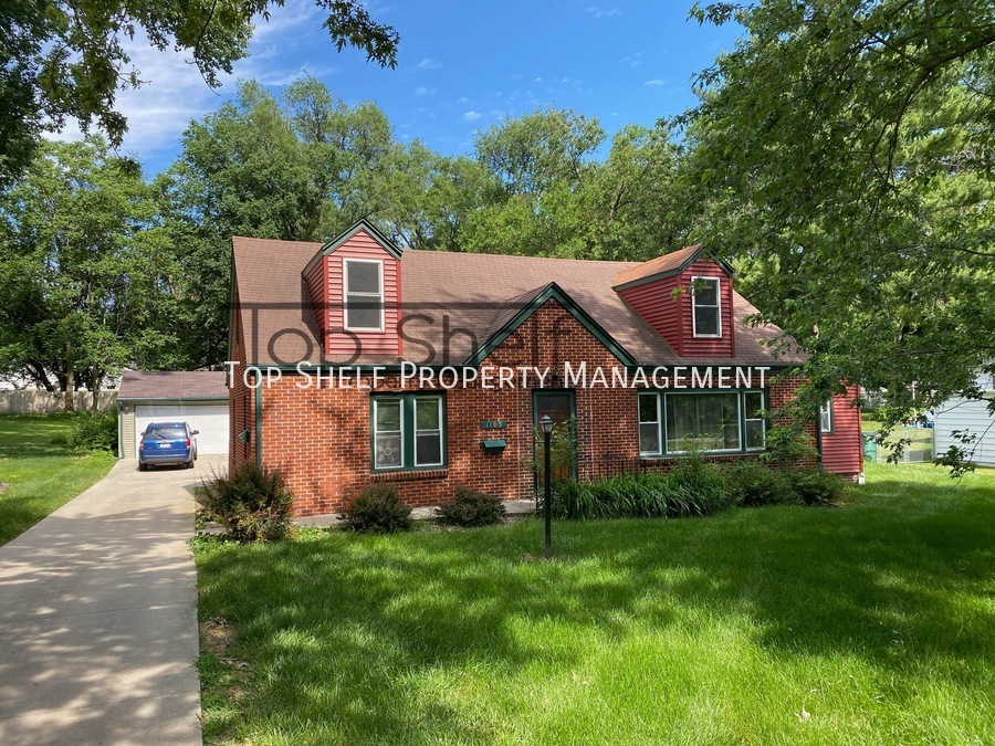 1103 66th 1/2, Windsor Heights, IA 50324 Top Shelf Property Management