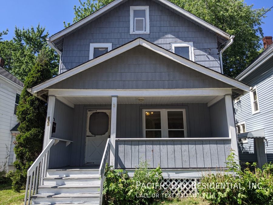 321 Cole Avenue, Akron, OH 44301