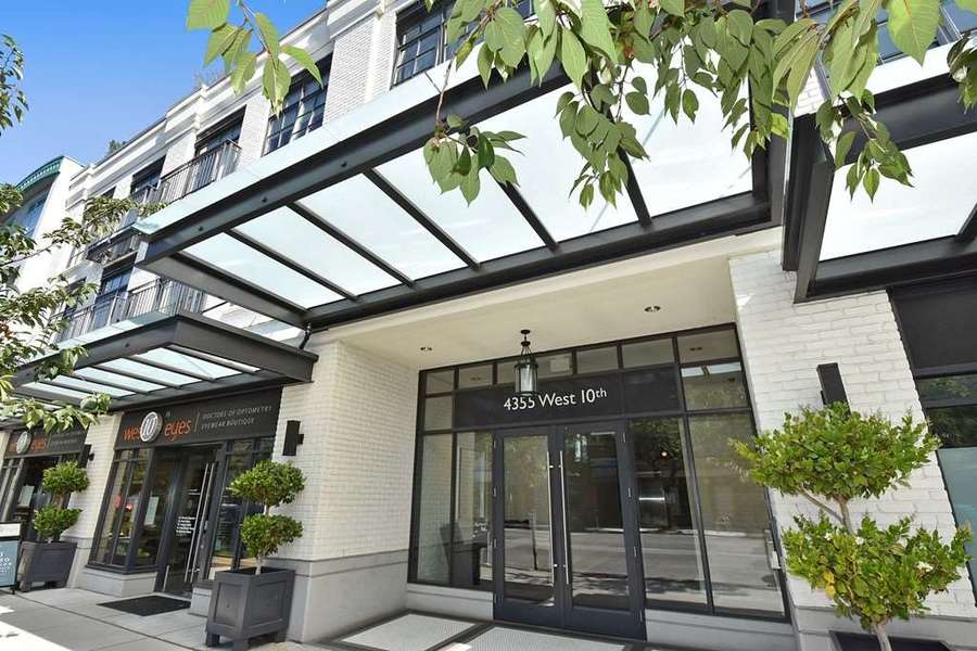 4355 West 10th Avenue 2nd Floor, Vancouver, BC V6R 2H6 Birds Nest