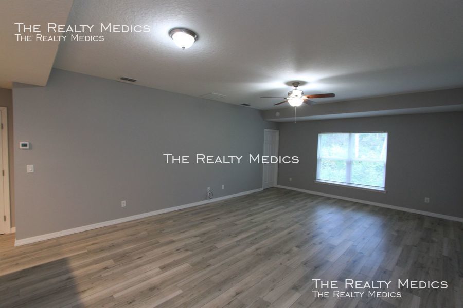 2573 Coachman Dr, Deltona, FL 32738 The Realty Medics