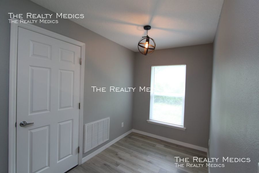 2573 Coachman Dr, Deltona, FL 32738 The Realty Medics