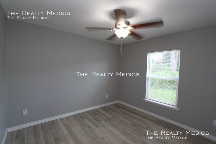 2573 Coachman Dr, Deltona, FL 32738 The Realty Medics