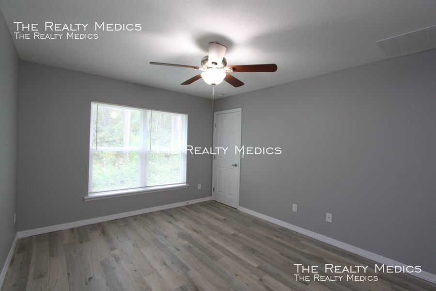 2573 Coachman Dr, Deltona, FL 32738 The Realty Medics