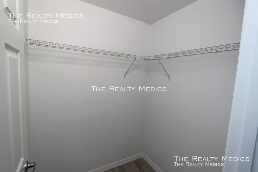 2573 Coachman Dr, Deltona, FL 32738 The Realty Medics