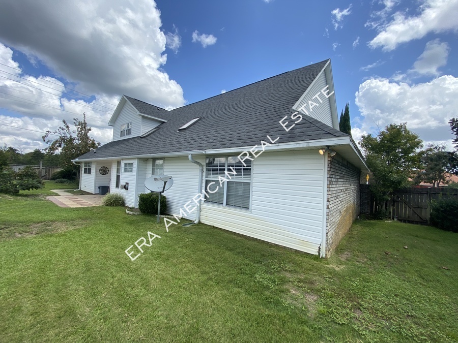 2093 Pritchard Point Drive, Navarre, FL 32566 ERA American Real Estate