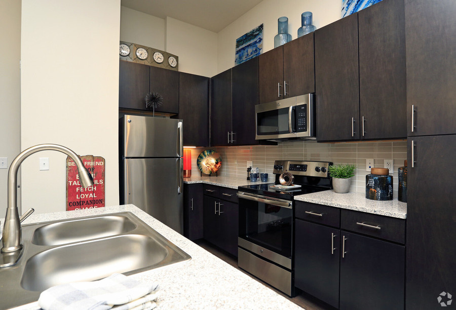 4100 Northern Cross Blvd Haltom City, TX 76137 56327, N. Richland