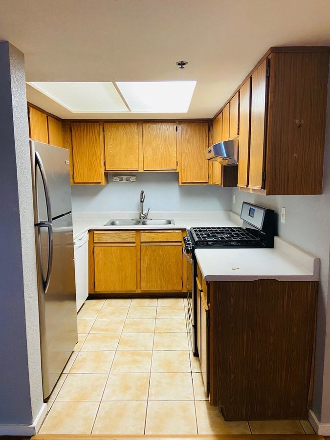 525 s 900 e APT C1, Salt Lake City, UT 84102 Real Property Management