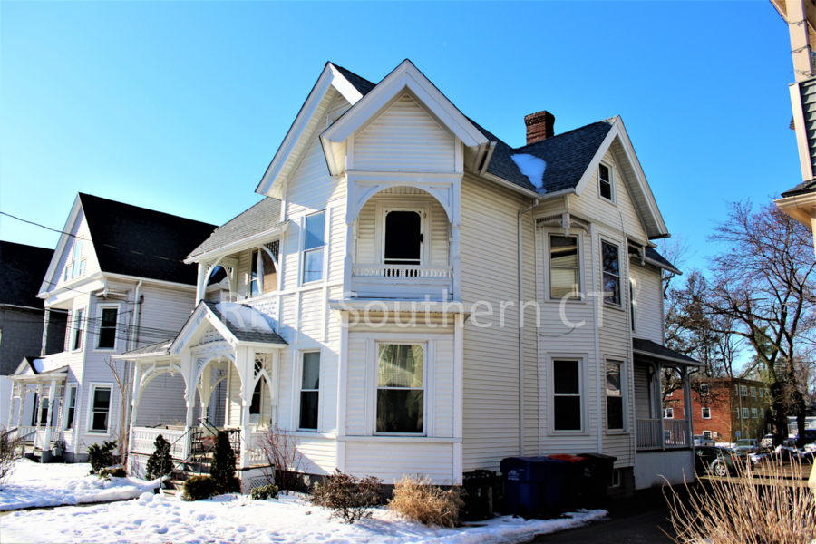 483 Center St 2nd Floor, Wallingford, CT 06492 Real Property Management