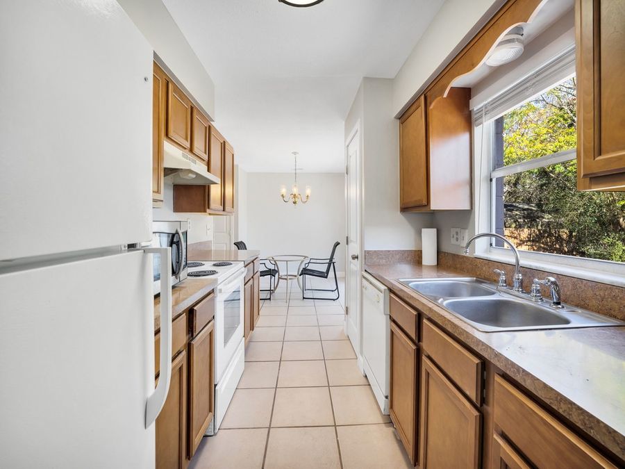 517 Northwestern Ave., Altamonte Springs, FL 32714 Real Property