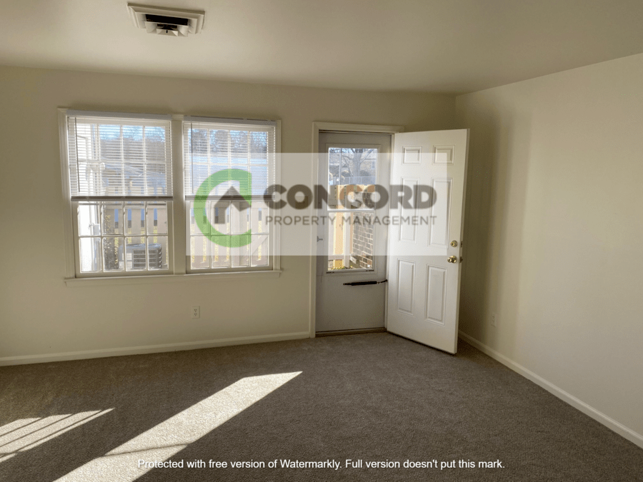 2401 Vanstory St. Apt.D, Greensboro, NC 27407 Concord Management