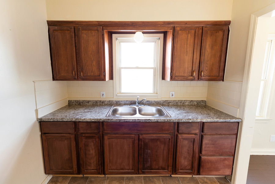 808 Seward Ave, Akron, OH 44320 HPM Property Management