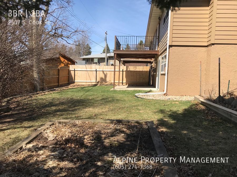 2507 S. Cook Rd, Sioux Falls, SD 57105 Alpine Property Management