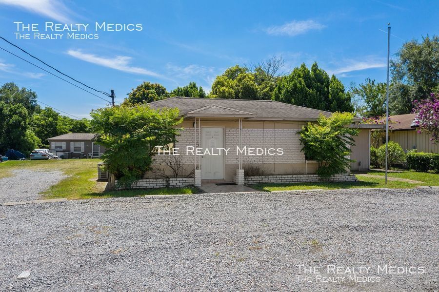 618 N. Wymore Rd, Winter Park, FL 32789 The Realty Medics