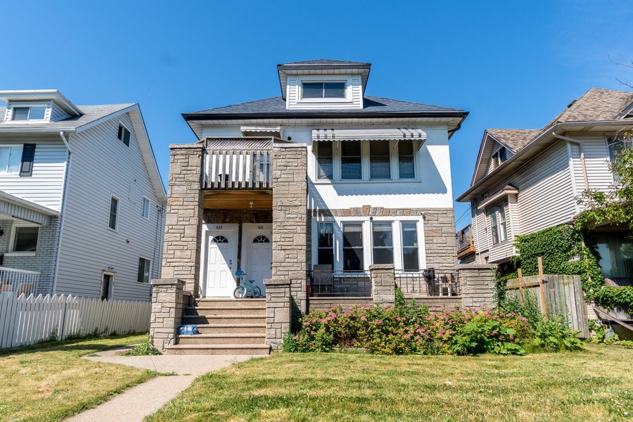 431 Hall Ave, Windsor, ON N9A 2L7 Goldmar